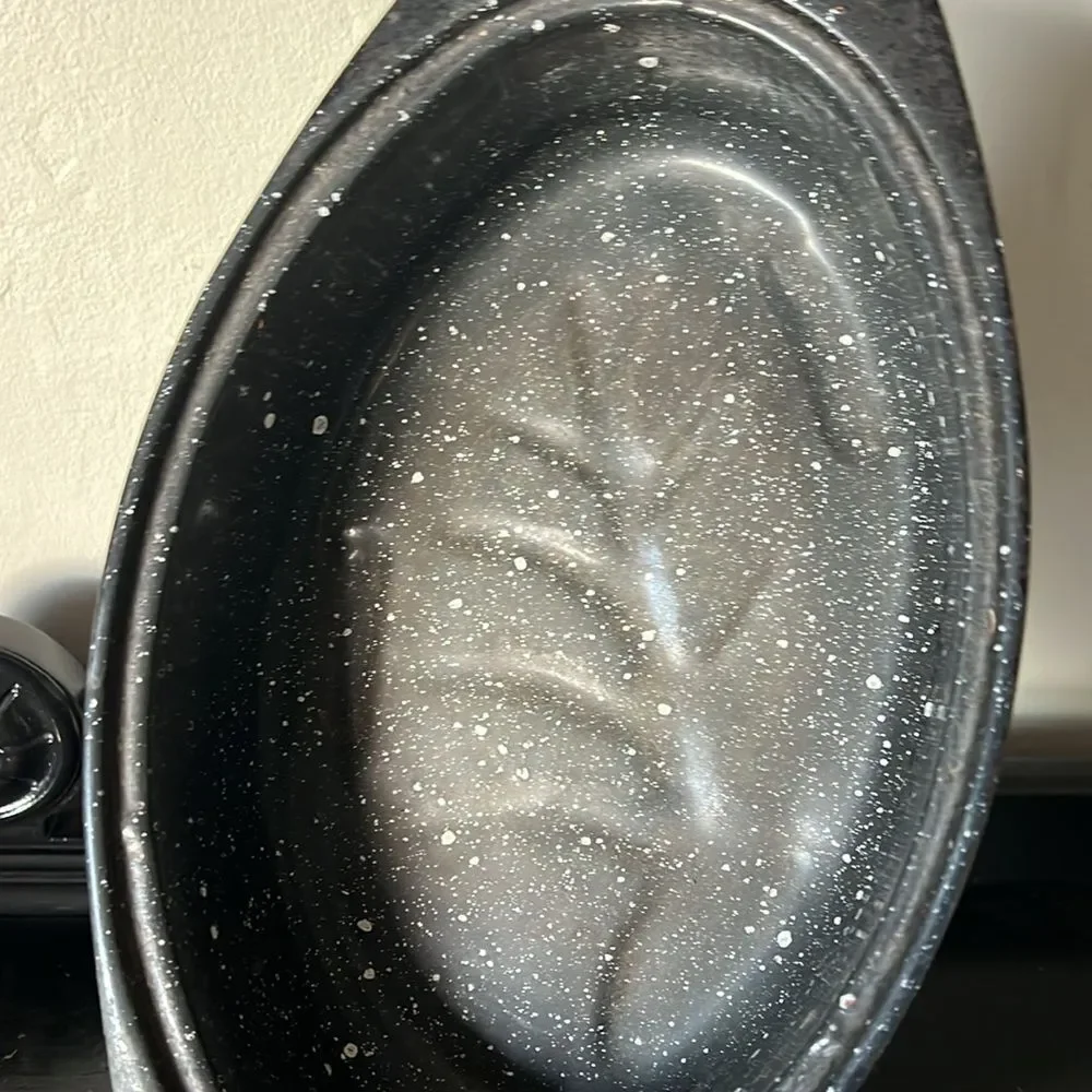 Small Enamelware Roaster black /white specs